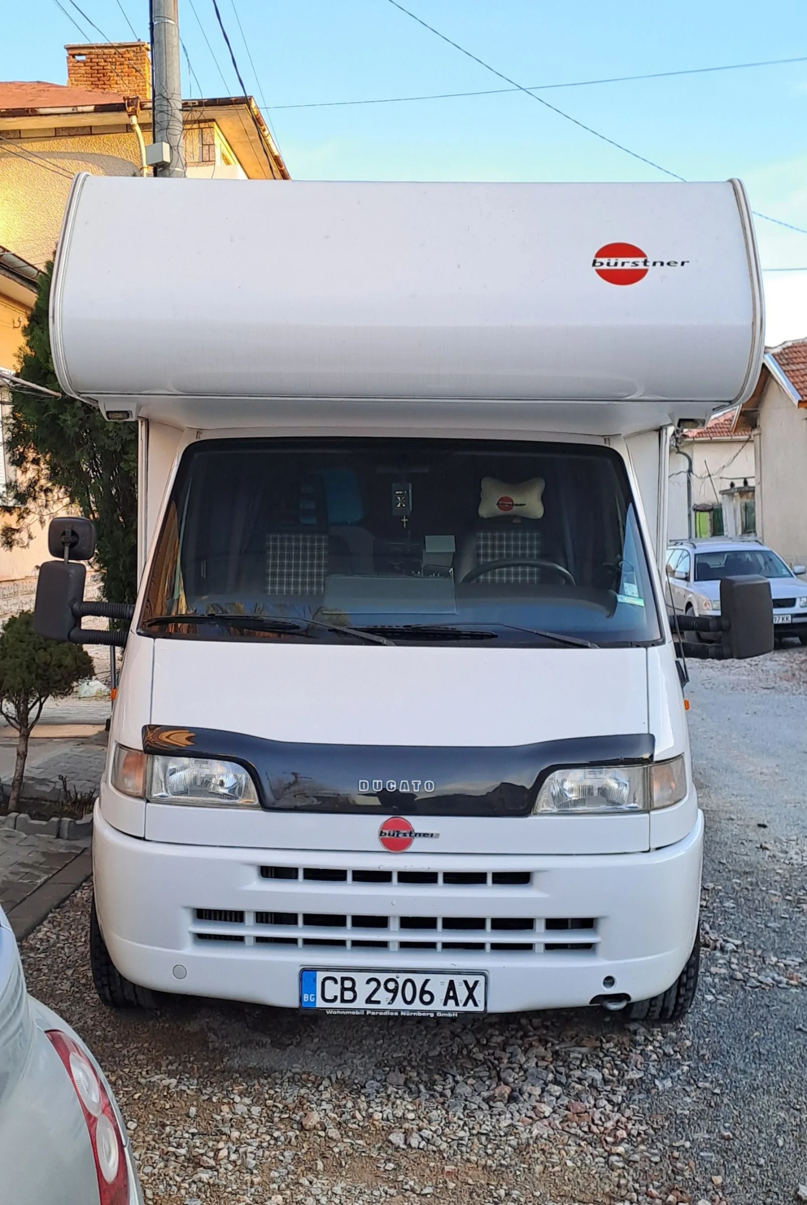 Кемпер Burstner A 535 Active, снимка 2 - Каравани и кемпери - 53599757