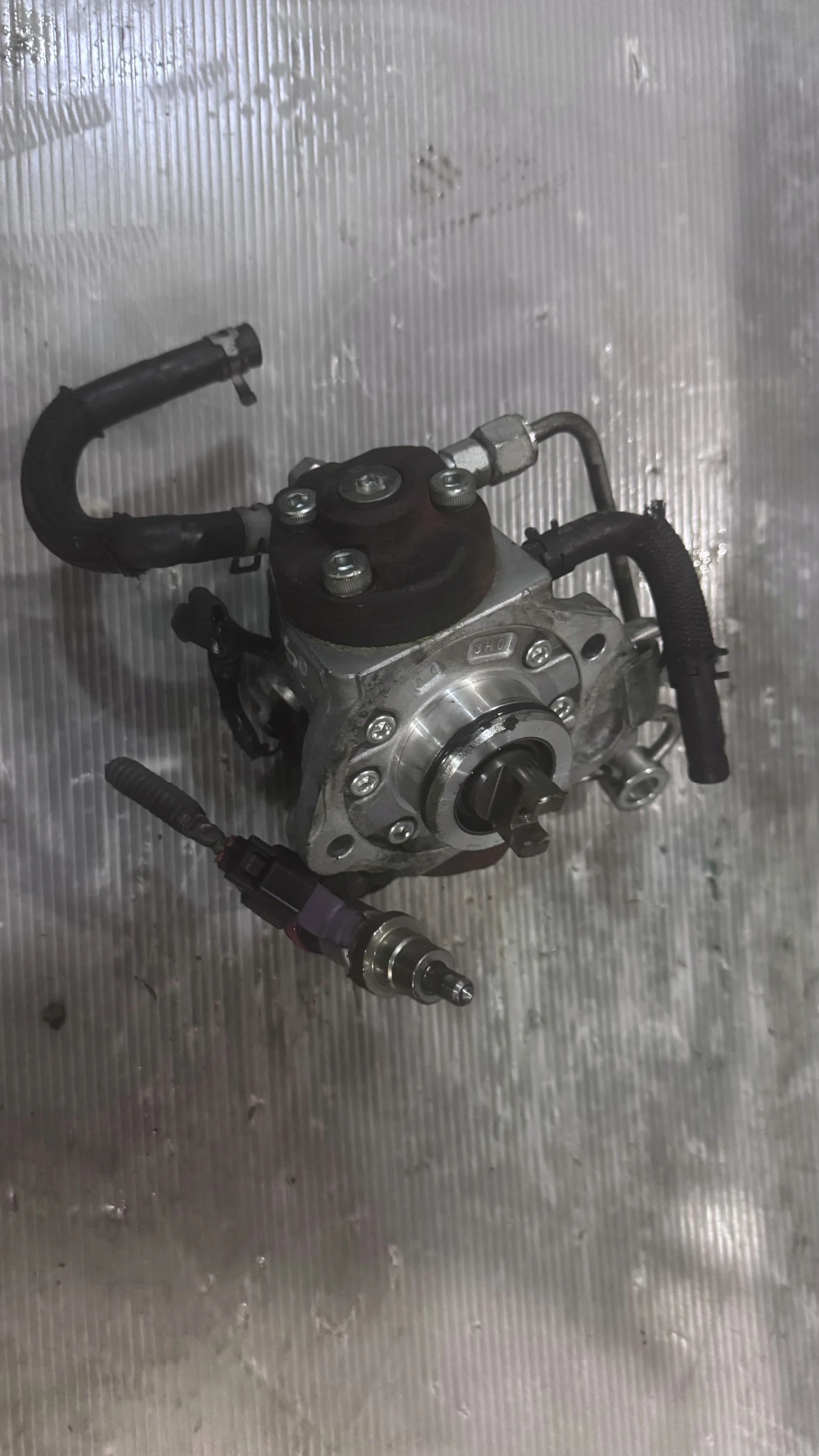     ()  Toyota Verso 2012 - 22100-0R040 , HU294000-0711 | Mobile.bg   1