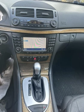 Mercedes-Benz E 320, снимка 10