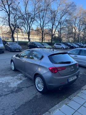 Alfa Romeo Giulietta 1.6 Diesel 105 hp, снимка 4 — Bazar.bg Alfa Romeo Giulietta 1.6 Diesel 105 hp, снимка 4