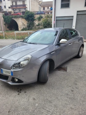 Обява за продажба на Alfa Romeo Giulietta 1.6 Diesel 105 hp Топ състояние! ~8 999 лв. - изображение 2 | Auto.bg Обява за продажба на Alfa Romeo Giulietta 1.6 Diesel 105 hp Топ състояние! ~8 999 лв. - изображение 2