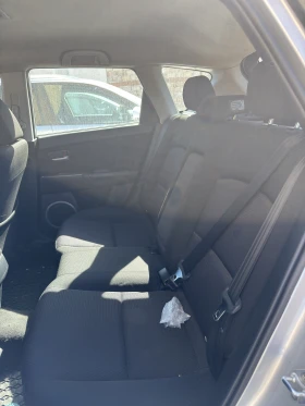 Mazda 3 - 810 € / 1584.22 лв. - 40271866 12