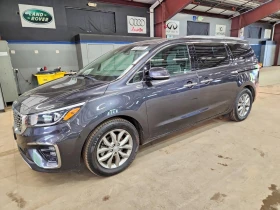 ������ Kia Sedona