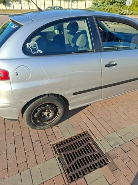 Seat Ibiza - 700 € / 1369.08 лв. - 95901387 5
