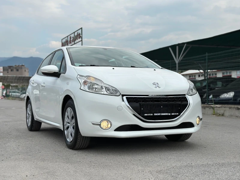 Peugeot 208 1.4-EHDI-139.000km-NAVI-TV-DVD-TOP-NEW-EURO-5B, снимка 1 - Автомобили и джипове - 47052059