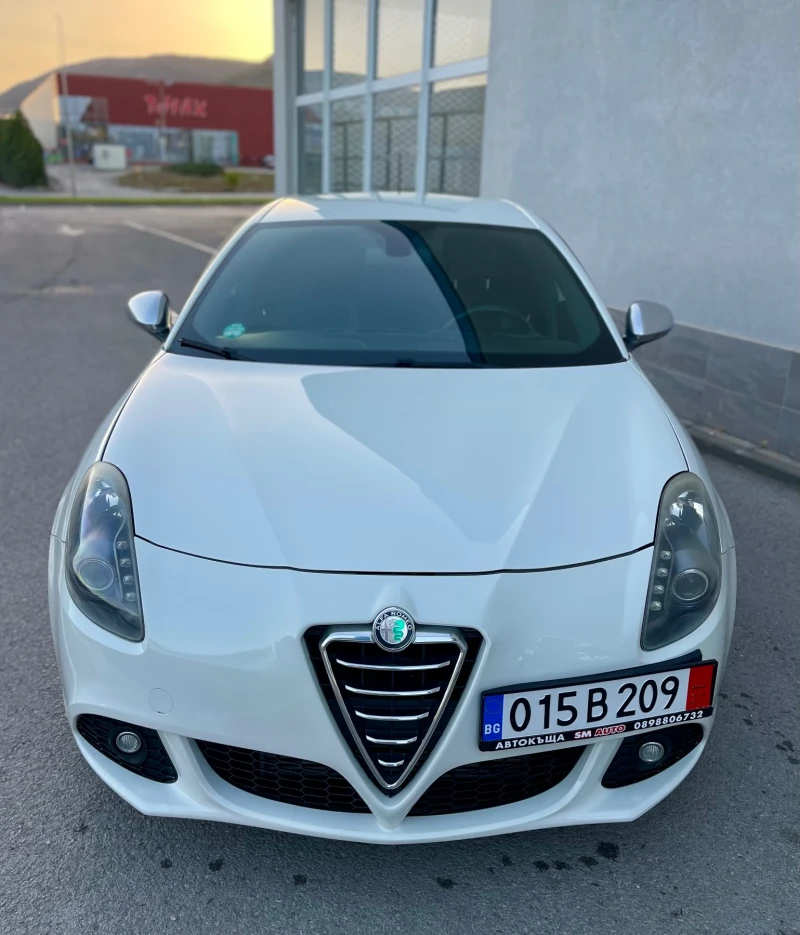 Alfa Romeo Giulietta 2.0JTD, снимка 8 - Автомобили и джипове - 47677279