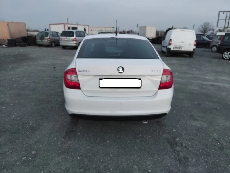 Skoda Rapid, снимка 4 - Автомобили и джипове - 48077168