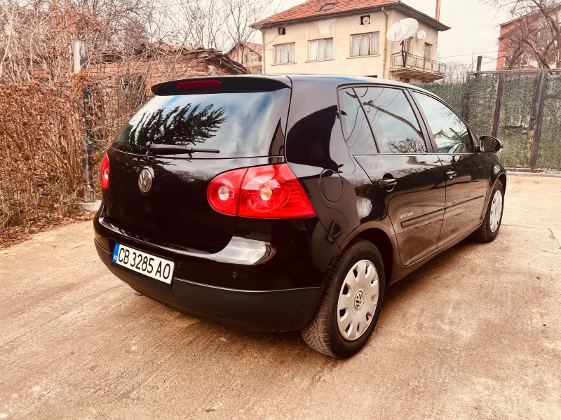 VW Golf 1.6i United, снимка 4 - Автомобили и джипове - 48347011