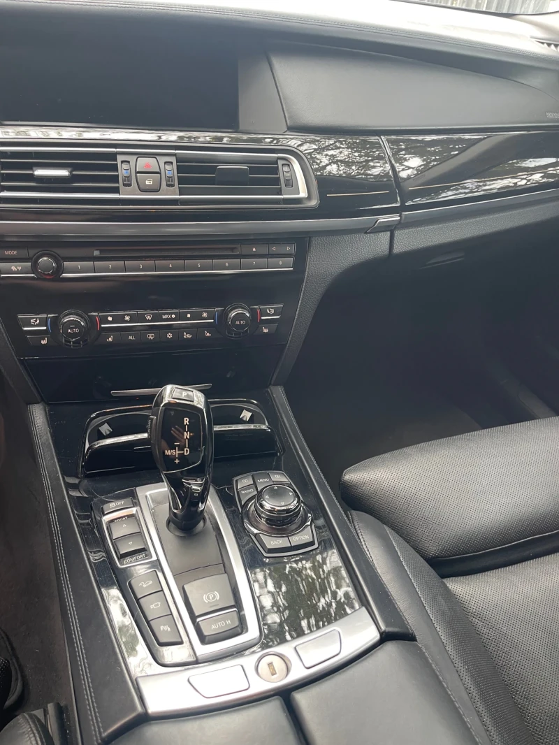 BMW 740 XD, снимка 6 - Автомобили и джипове - 48862973