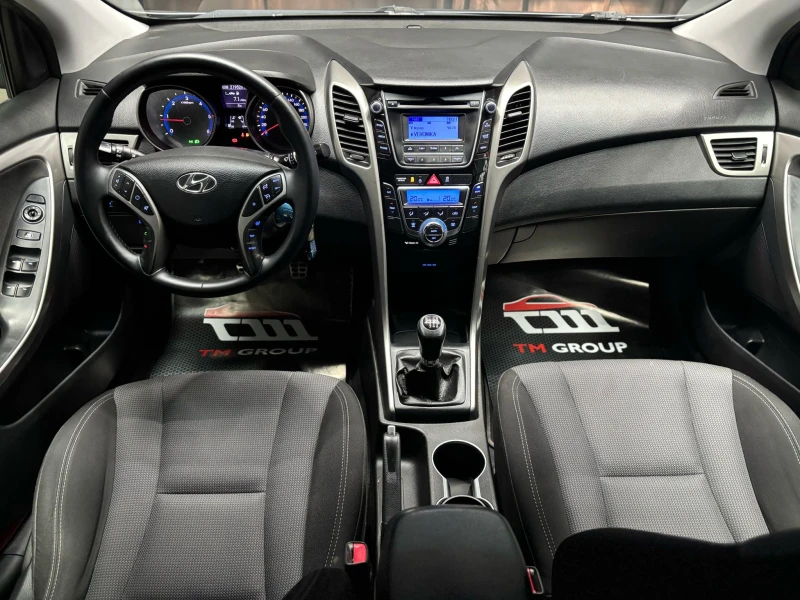 Hyundai I30 1.6 CRDI, снимка 11 - Автомобили и джипове - 49393818