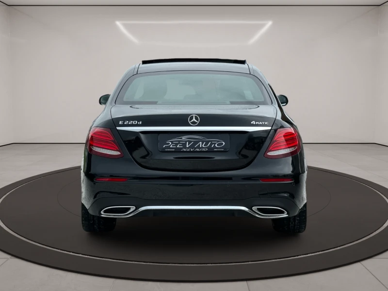 Mercedes-Benz E 220 4 MATIC#DISTRONIK#BURMESTER#PODGREV#360 CAMERA#FUL, снимка 5 - Автомобили и джипове - 49715776