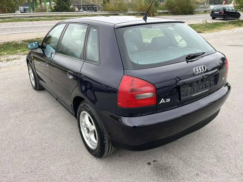 Audi A3 1.6i 101кс КЛИМАТРОНИК, снимка 5 - Автомобили и джипове - 52096408