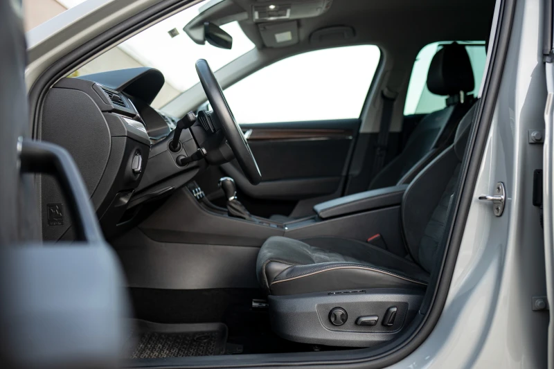 Skoda Superb Scout 4х4 GAZ PRINS, снимка 16 - Автомобили и джипове - 52449175