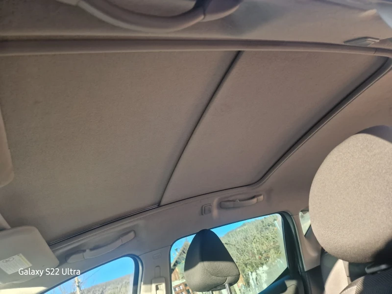 Peugeot 207 Комби панорама , снимка 12 - Автомобили и джипове - 53077560