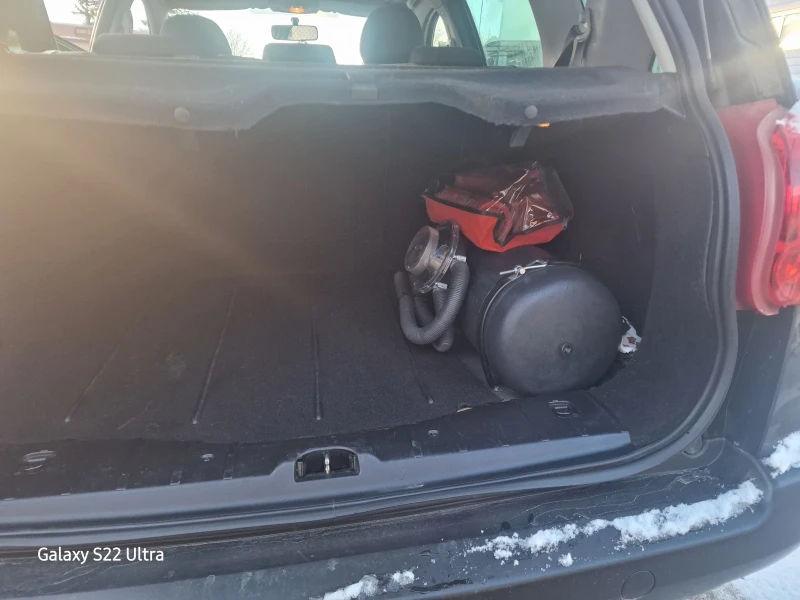 Peugeot 207 Комби панорама , снимка 9 - Автомобили и джипове - 53077560