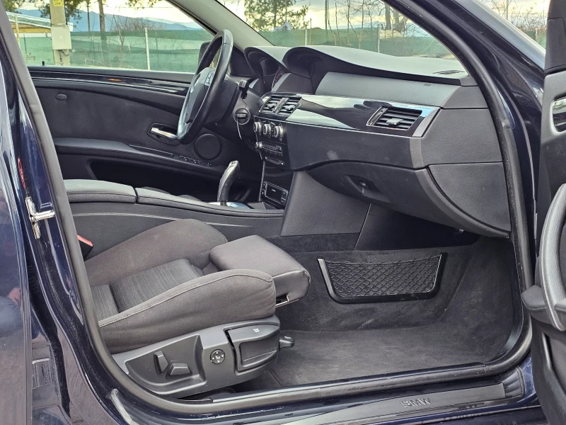 BMW 530 525д 3.0 197кс 1 собственик печка подгрев, снимка 12 - Автомобили и джипове - 53408373