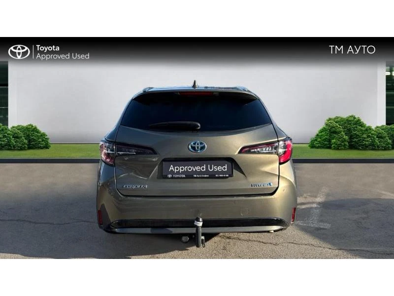 Toyota Corolla TS 1.8 HSD Premium - изображение 4