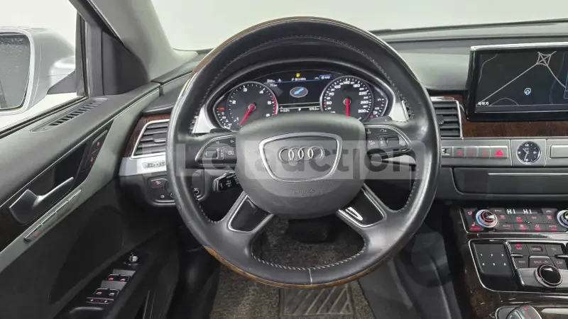 Audi A8 4.2TDI QUATTRO/ПОДГРЕВ/ОБДУХВАНЕ/КАМЕРА/ДИСТРОНИК, снимка 11 - Автомобили и джипове - 54223509