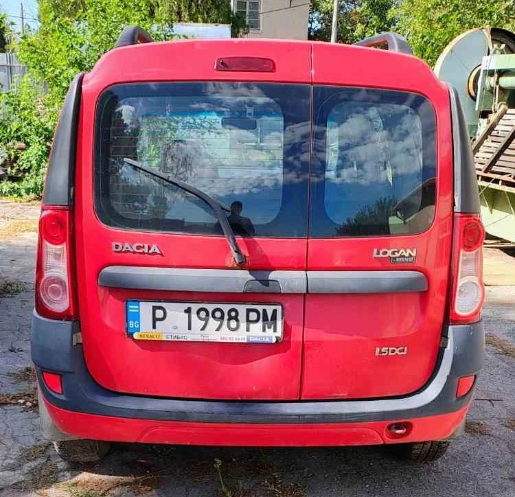 Dacia Logan, снимка 3 - Автомобили и джипове - 55019527