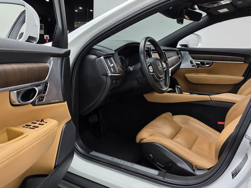 Volvo V90 B5 Pro AWD| 250к.с.| ВКЛ.ТЕХНОТЕСТ, снимка 9 - Автомобили и джипове - 55401530