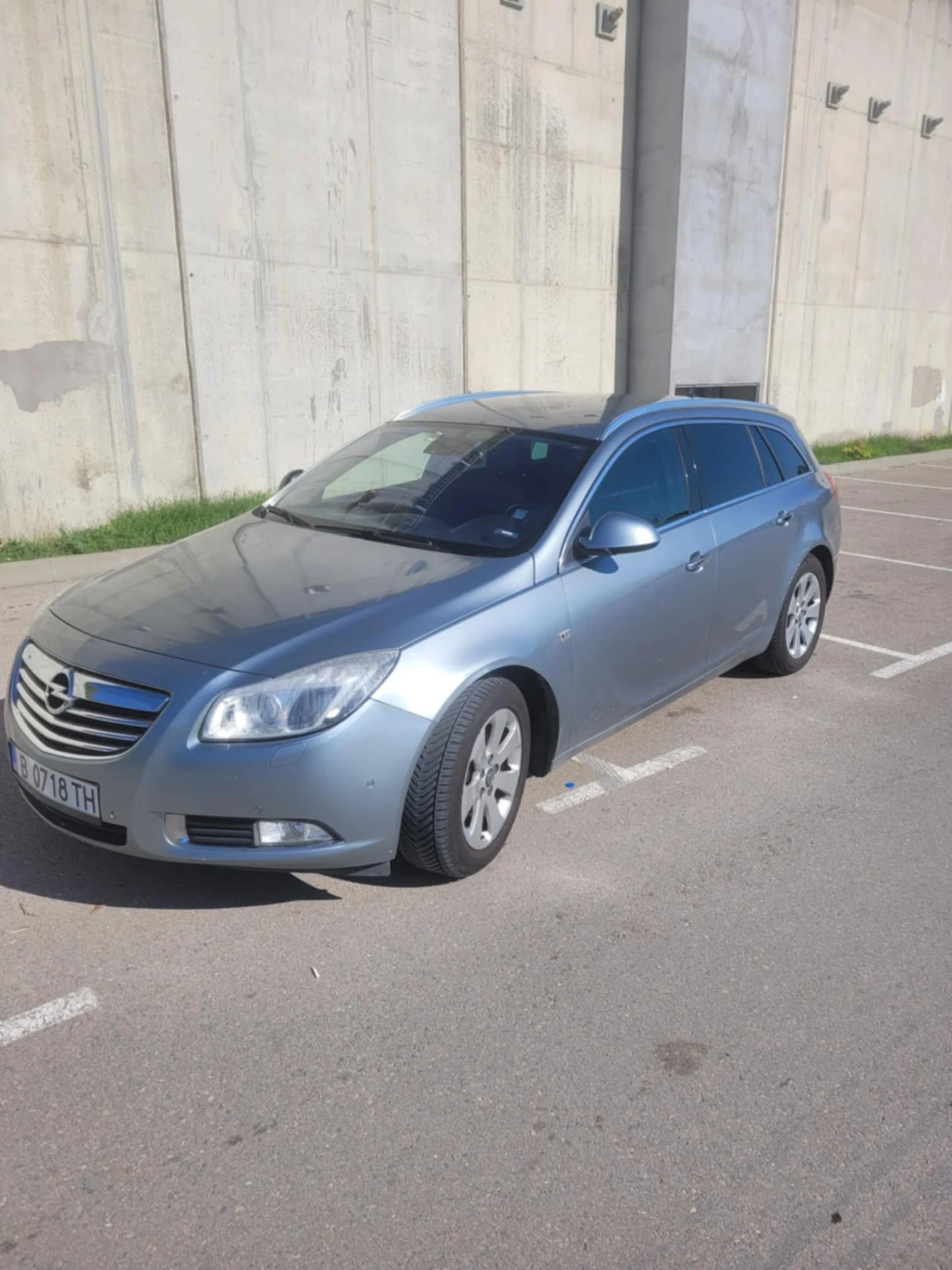 Opel Insignia 2.0 Sport Tourer - изображение 2