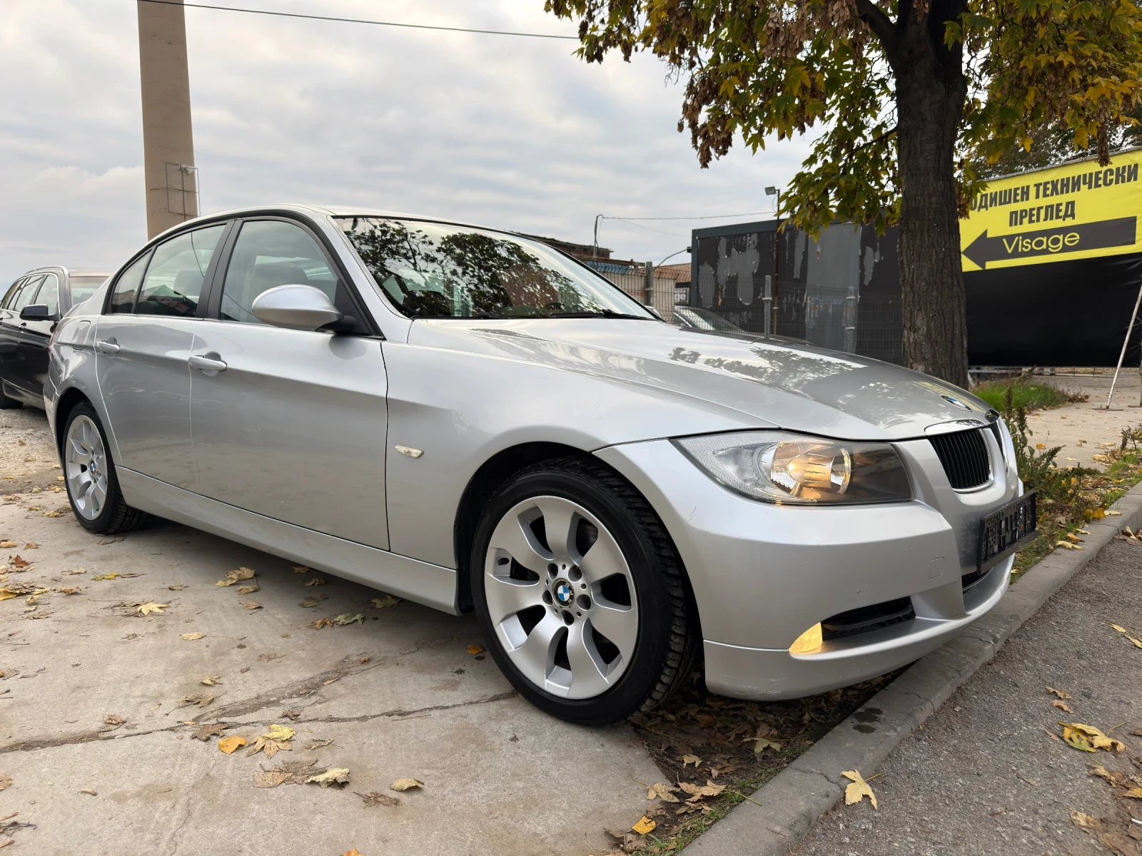 BMW 320  - изображение 2