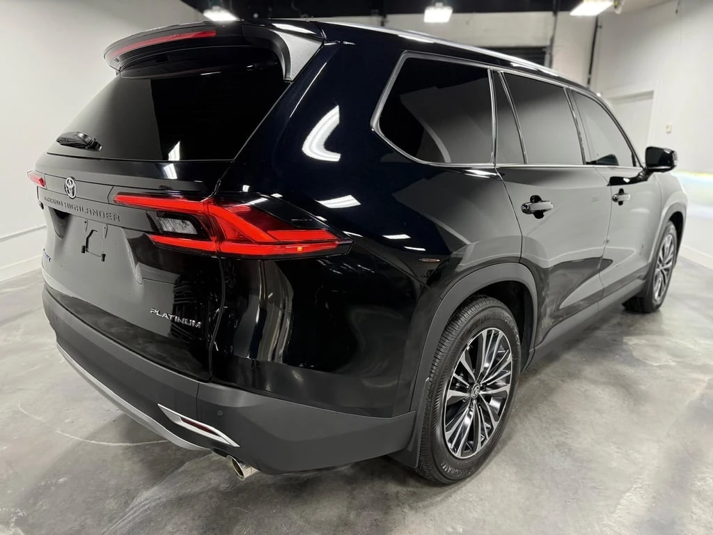 Toyota Grand Highlander * Hybrid Platinum * CARFAX * БЕЗ ПЪРВОНАЧАЛНА ВНОС - изображение 3