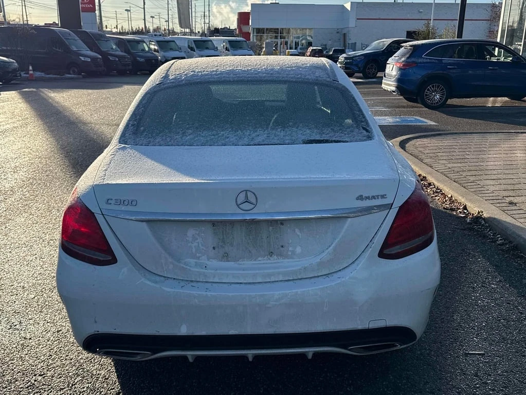 Mercedes-Benz C 300 * CARFAX * БЕЗ ПЪРВОНАЧАЛНА ВНОСКА - изображение 4