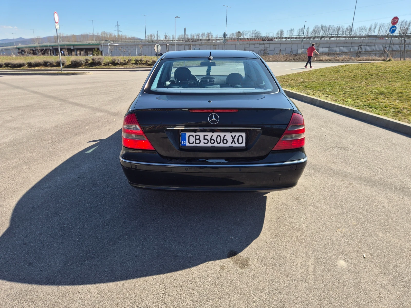 Mercedes-Benz E 500 E 500 - 306 k.c., снимка 3 - Автомобили и джипове - 53811978