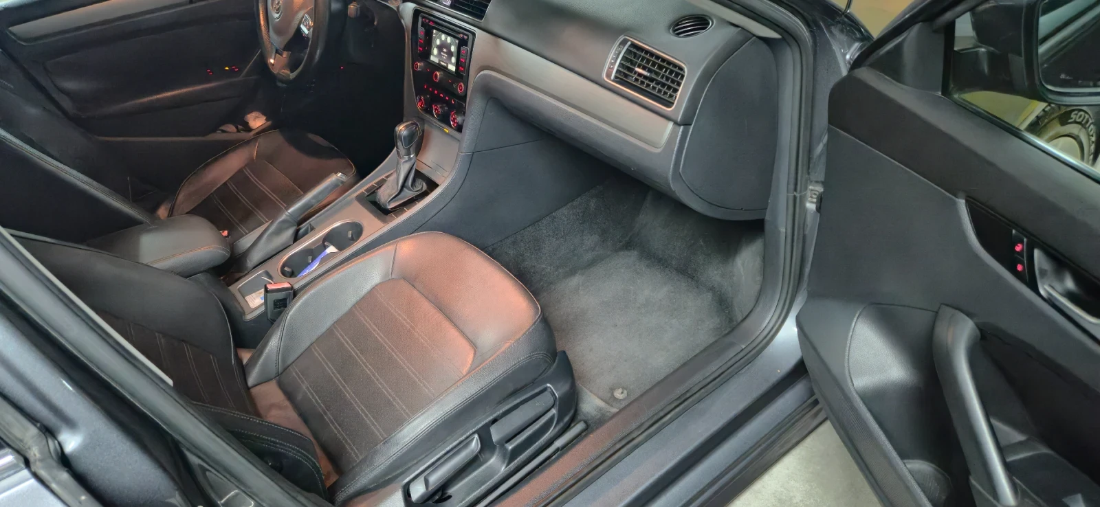 VW Passat, снимка 3 - Автомобили и джипове - 53866127