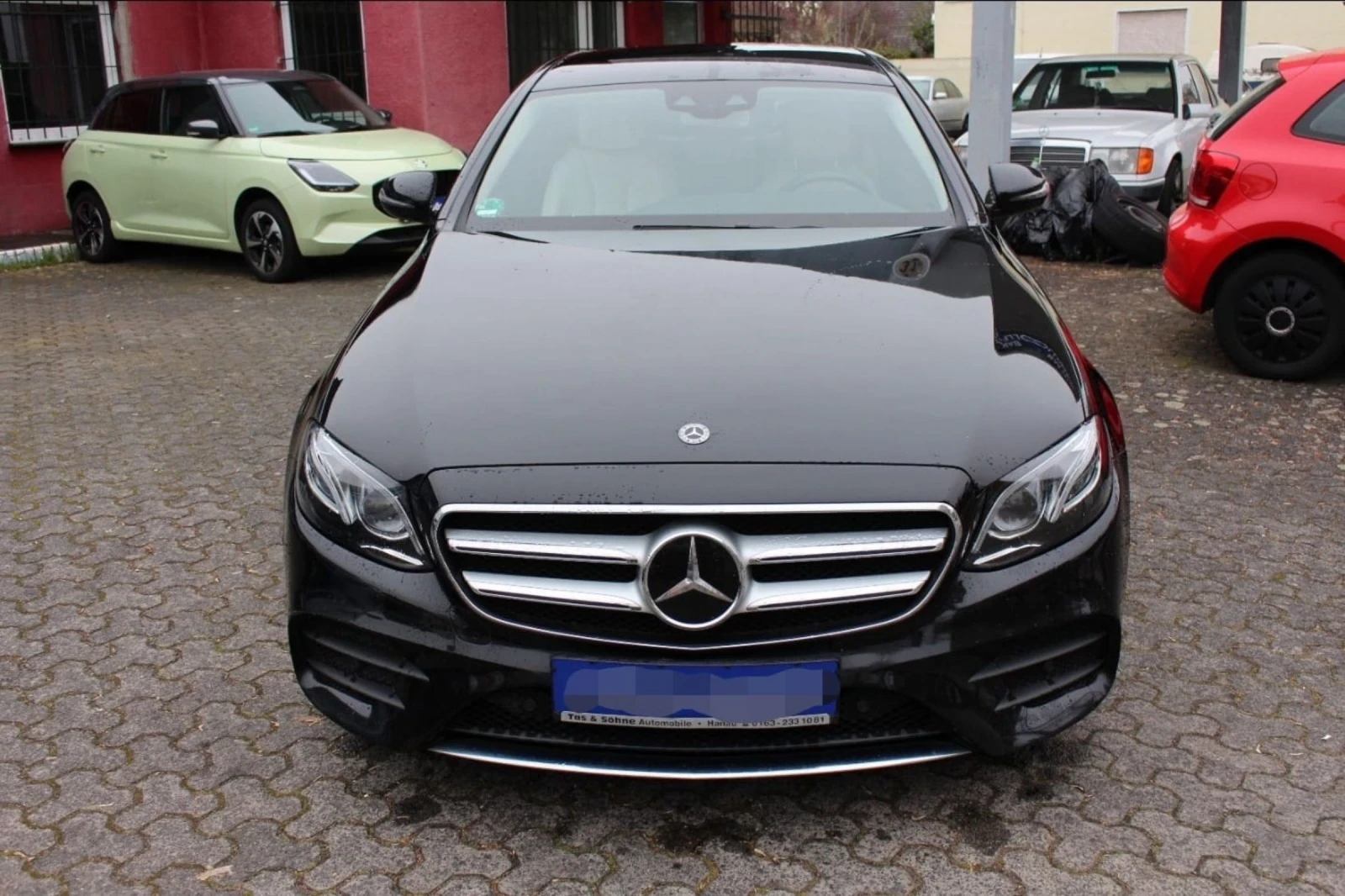 Mercedes-Benz E 400 ОЧАКВАН ВНОС Mercedes E400d * AMG Line* FullMax, снимка 2 - Автомобили и джипове - 53927722