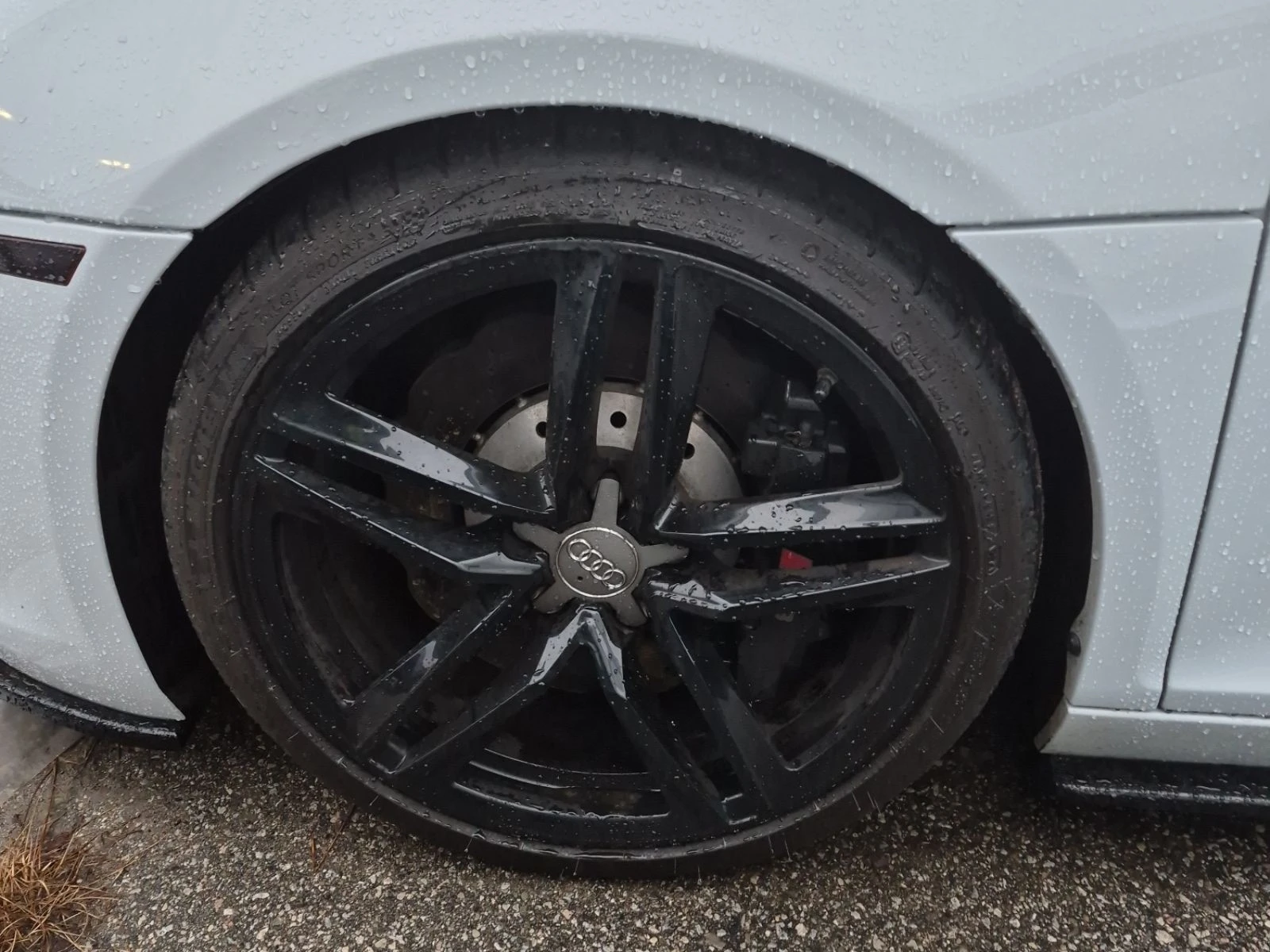 Audi R8 V8 АВТО КРЕДИТ, снимка 7 - Автомобили и джипове - 53947672