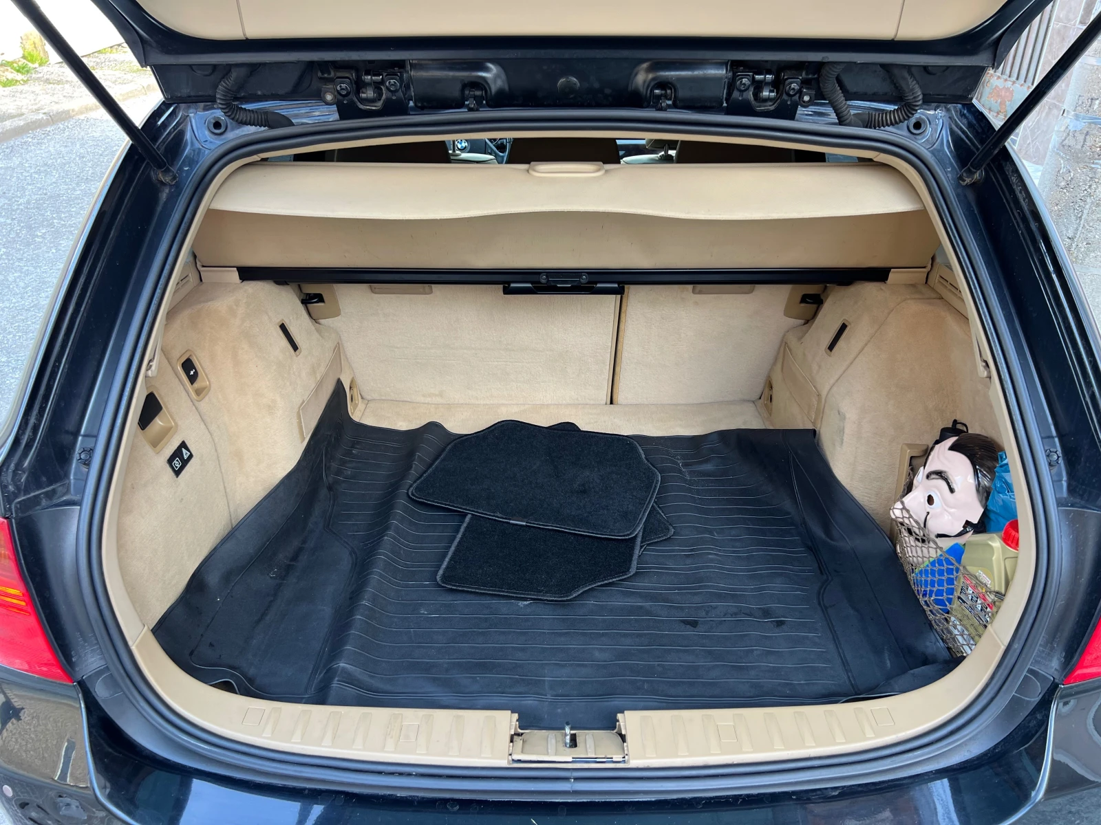 BMW 320 Е91, снимка 5 - Автомобили и джипове - 54100957