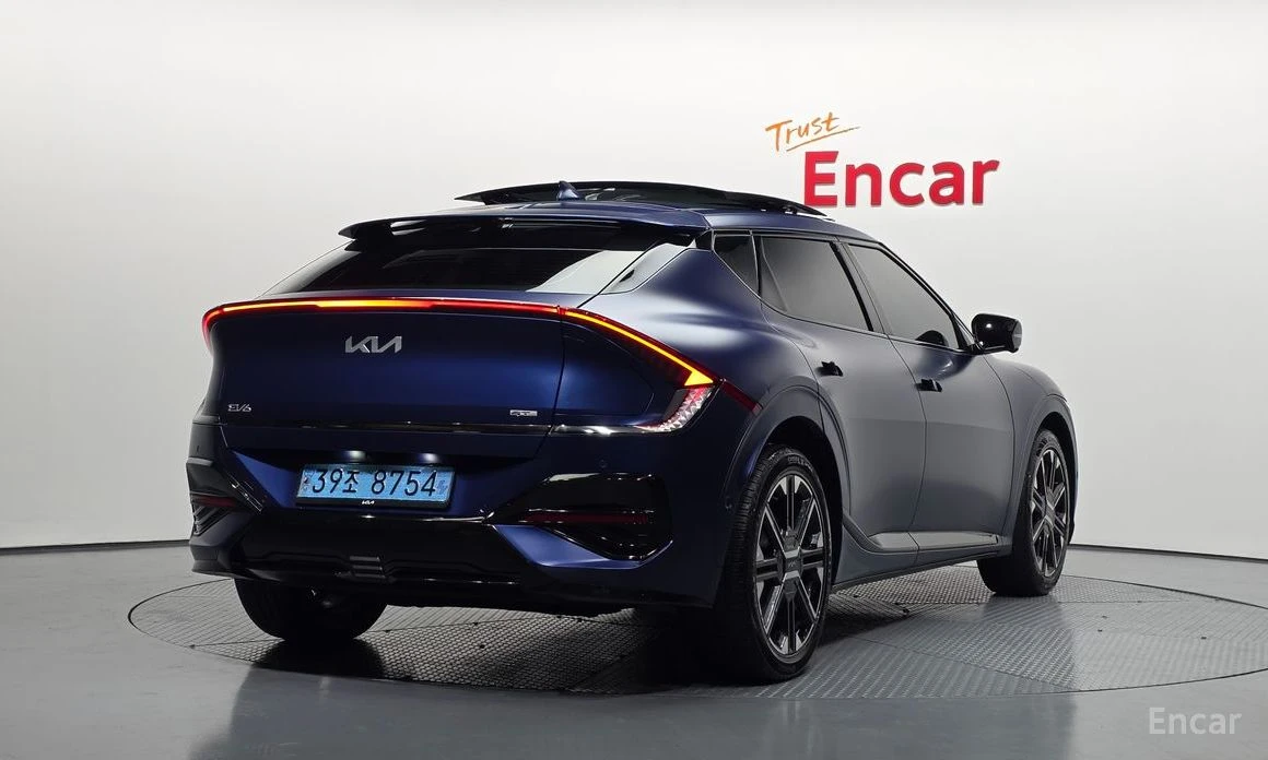 Kia EV6 LONG RANGE* GT LINE* 4WD* КОЖА* ПОДГРЕВ* ОБДУХВАНЕ, снимка 2 - Автомобили и джипове - 54207181