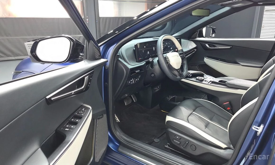 Kia EV6 LONG RANGE* GT LINE* 4WD* КОЖА* ПОДГРЕВ* ОБДУХВАНЕ, снимка 9 - Автомобили и джипове - 54207181