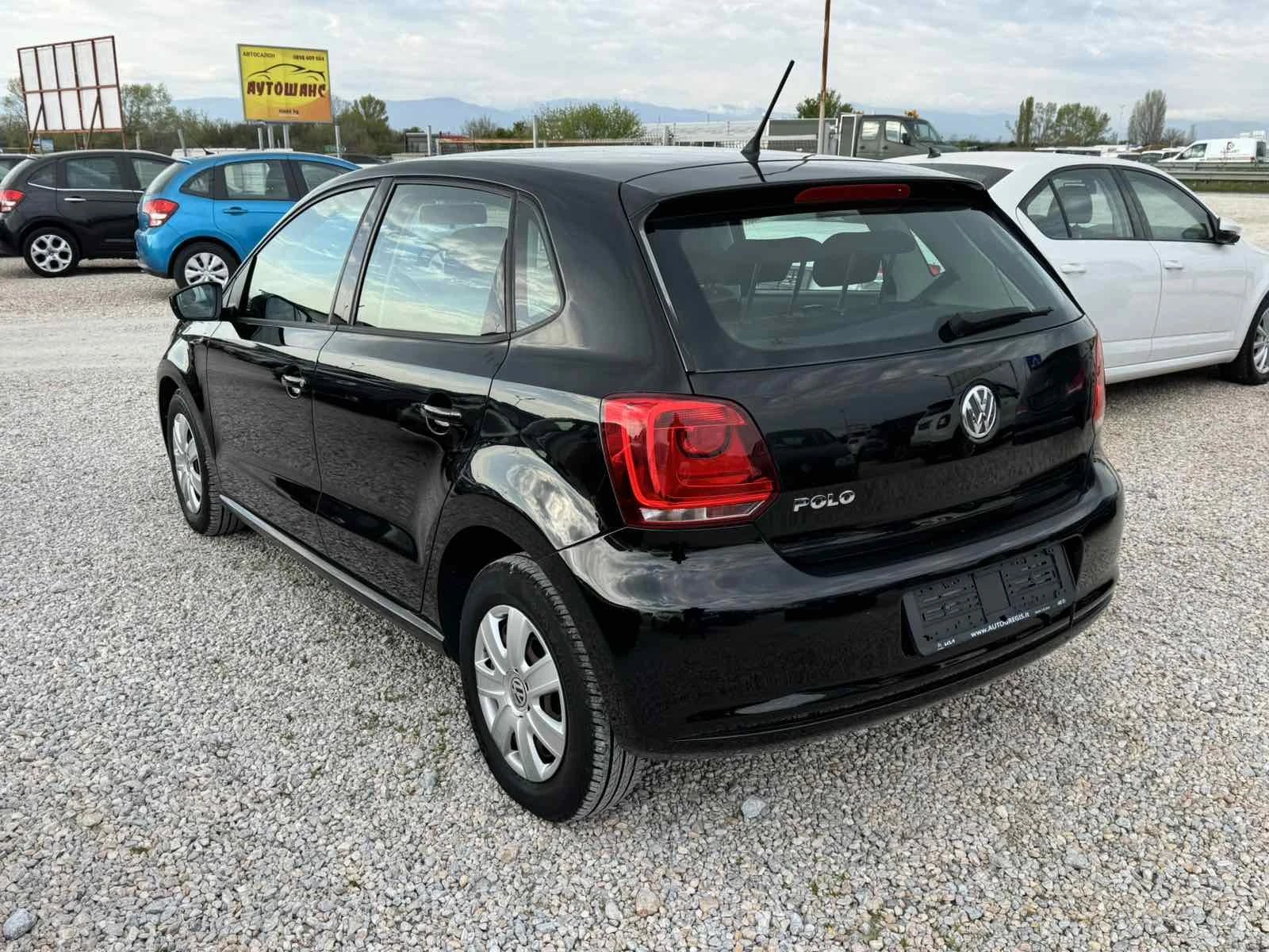 VW Polo 1.2i, снимка 6 - Автомобили и джипове - 54234150