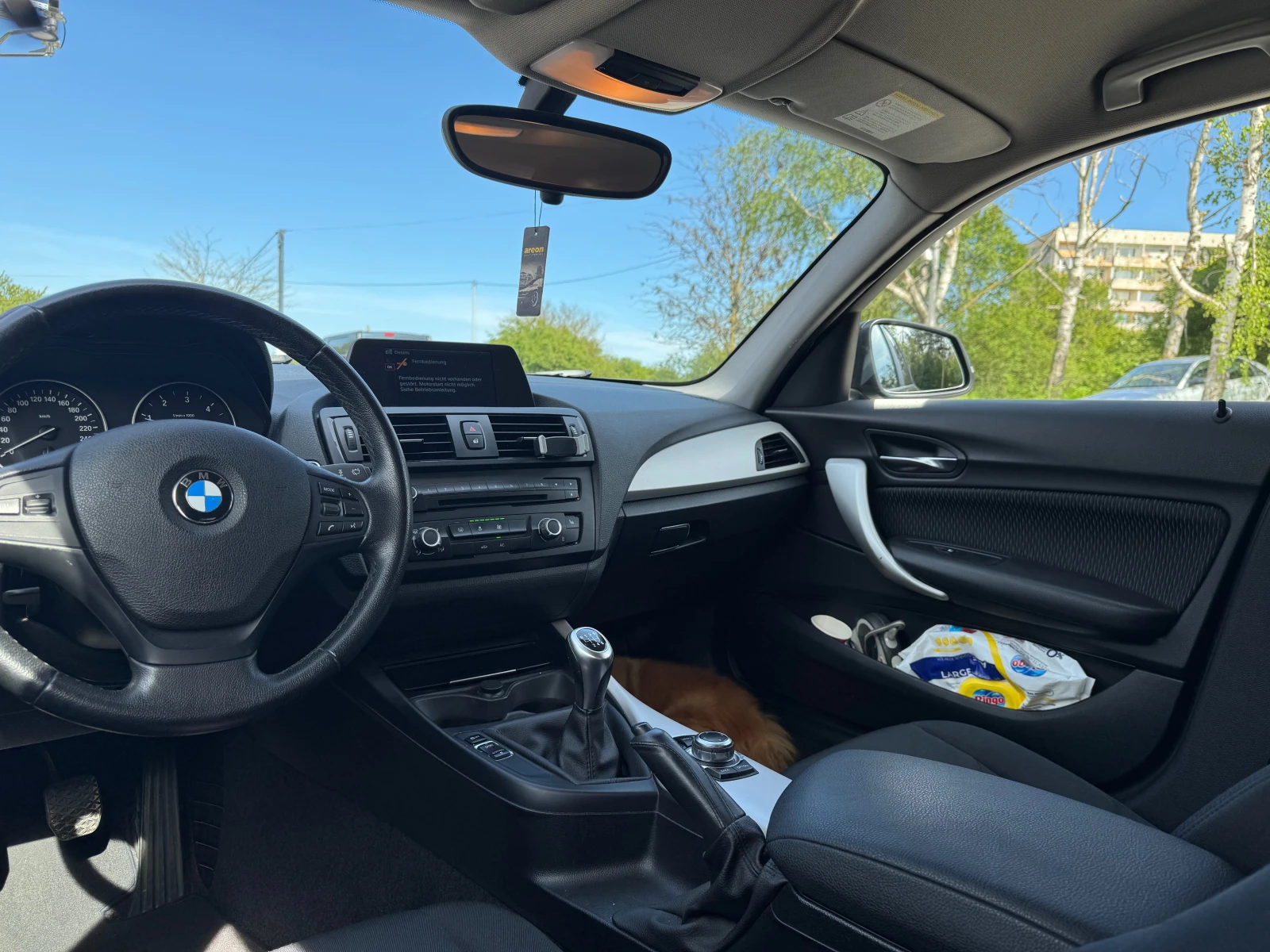 BMW 118 BMW F20 118D Напълно обслужен, снимка 15 - Автомобили и джипове - 54455881