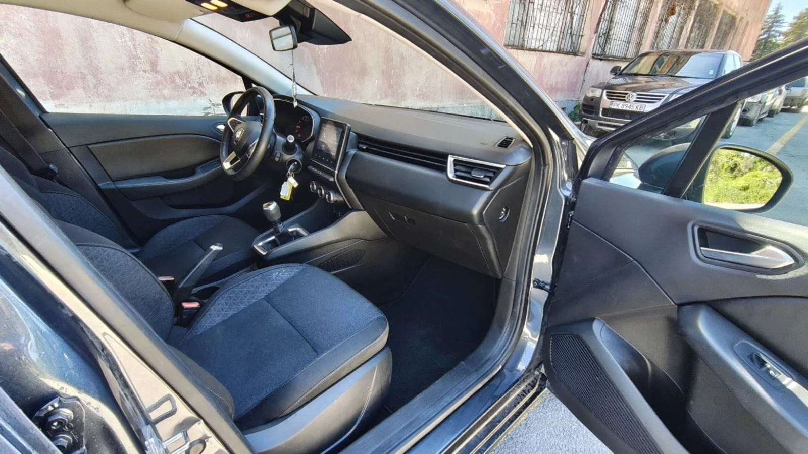 Renault Clio 1.0TCe Evro 6D , снимка 7 - Автомобили и джипове - 54715569