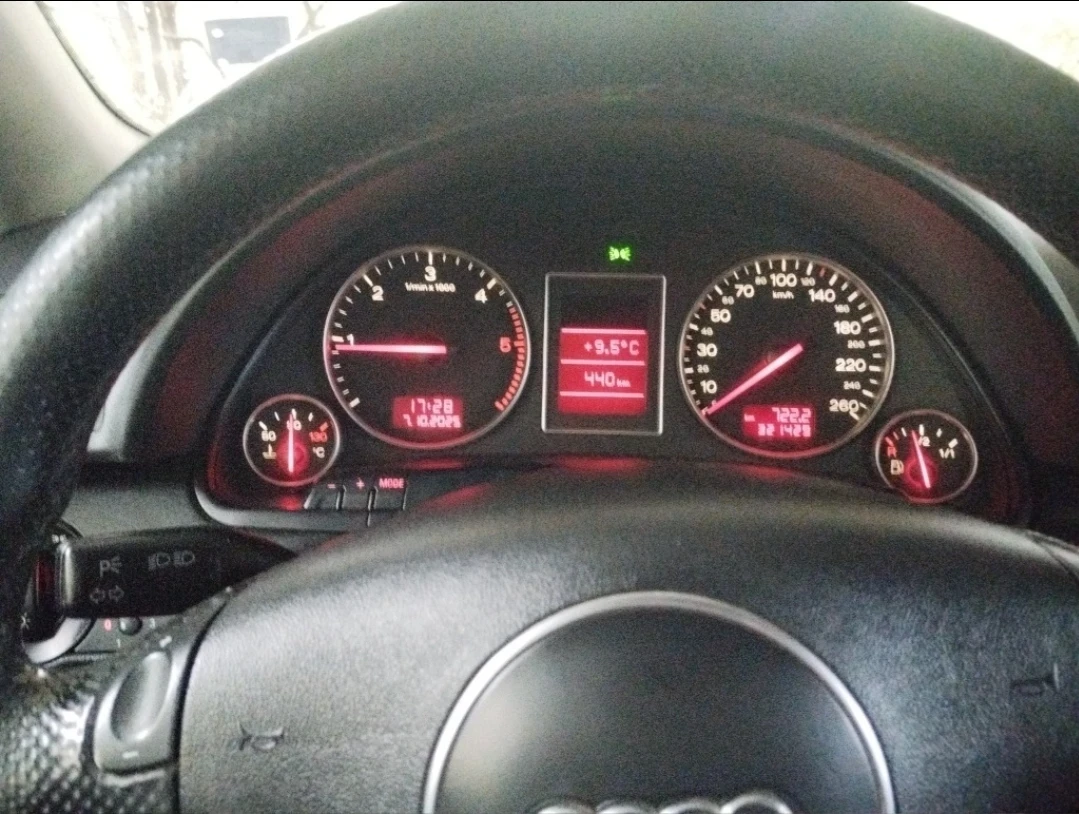 Audi A4 B6, снимка 7 - Автомобили и джипове - 54793451