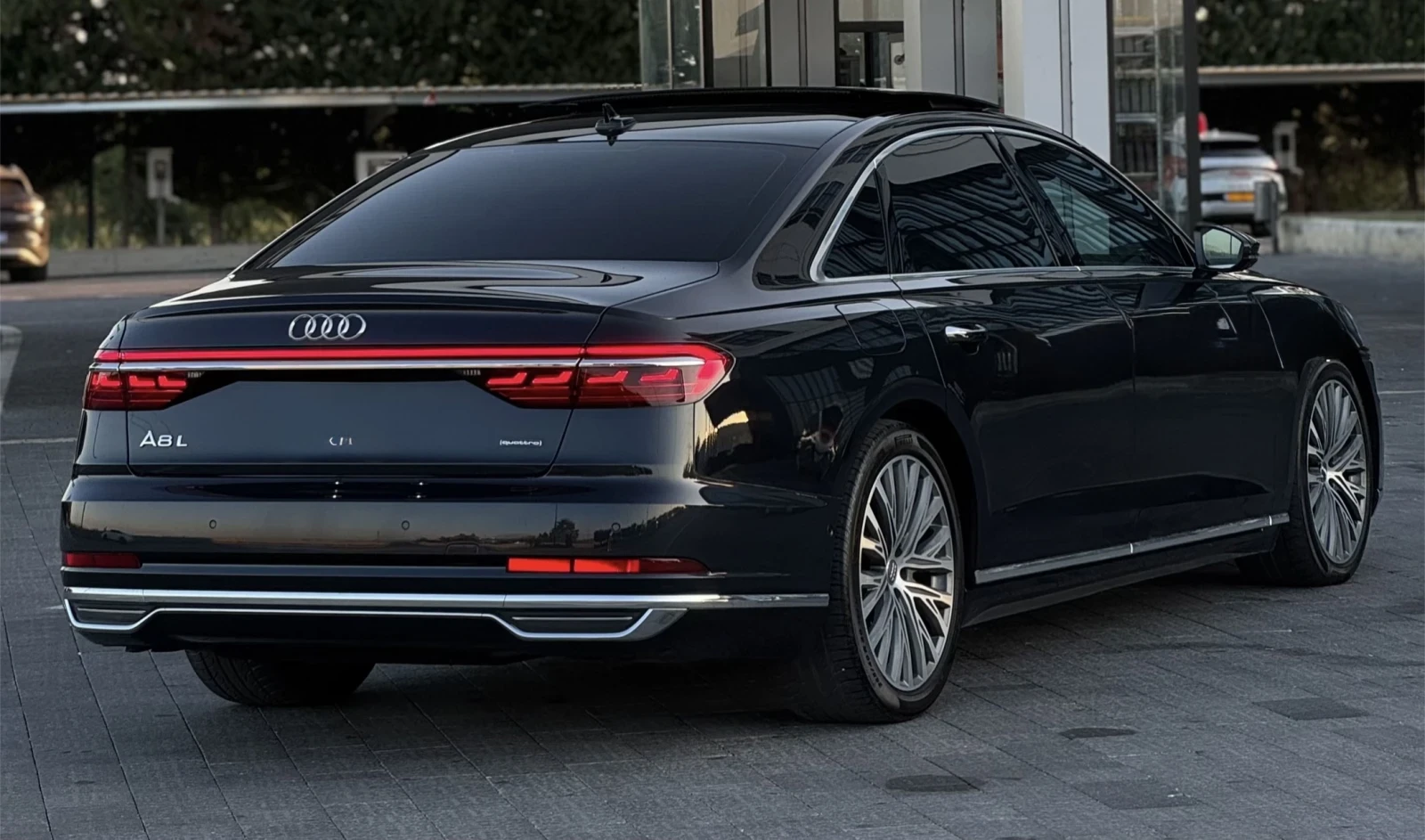 Audi A8 Audi A8L 55 TFSI, снимка 4 - Автомобили и джипове - 54984658