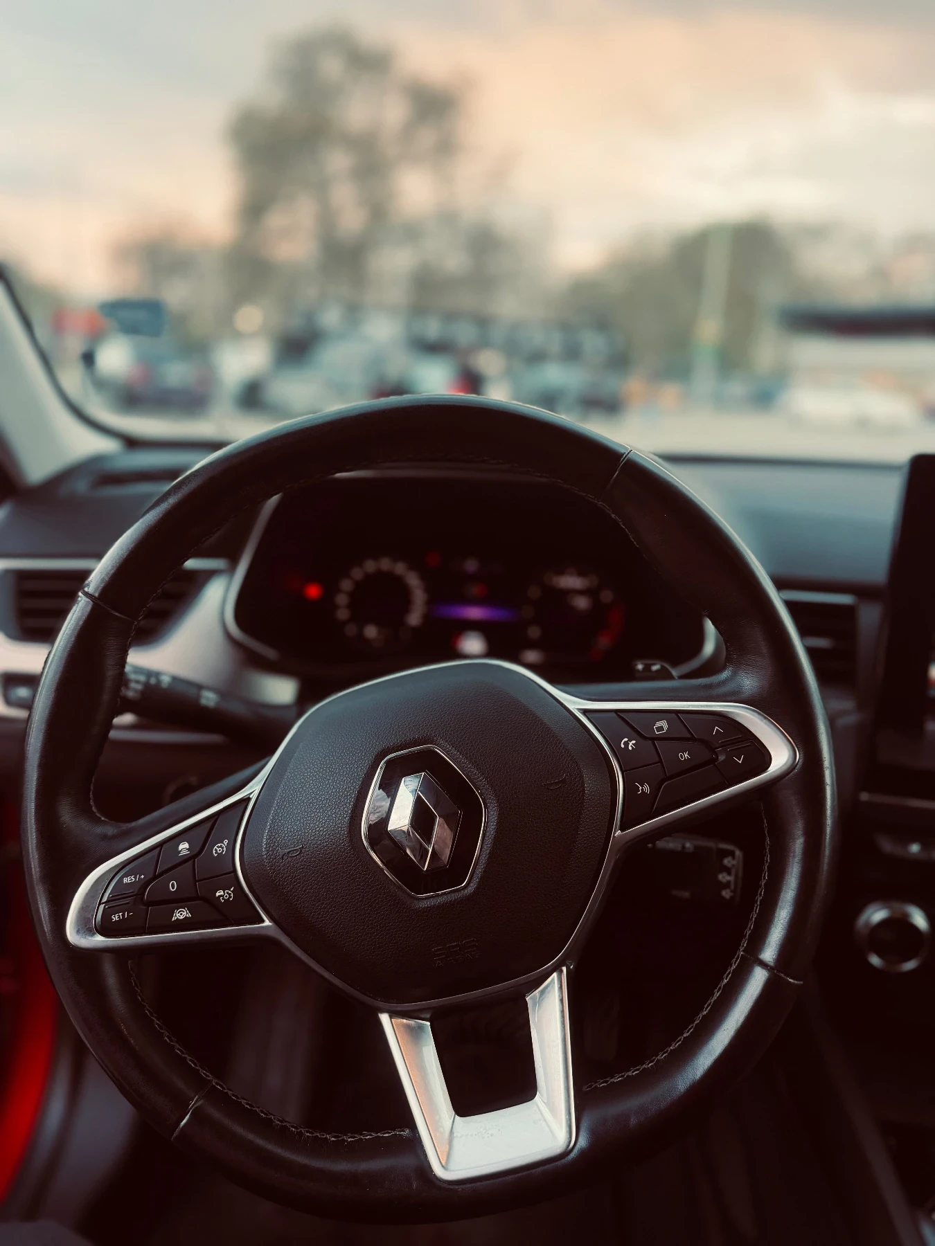 Renault Arkana Mild Hybrid Techno plus плюс Каско подарък, снимка 9 - Автомобили и джипове - 55105155