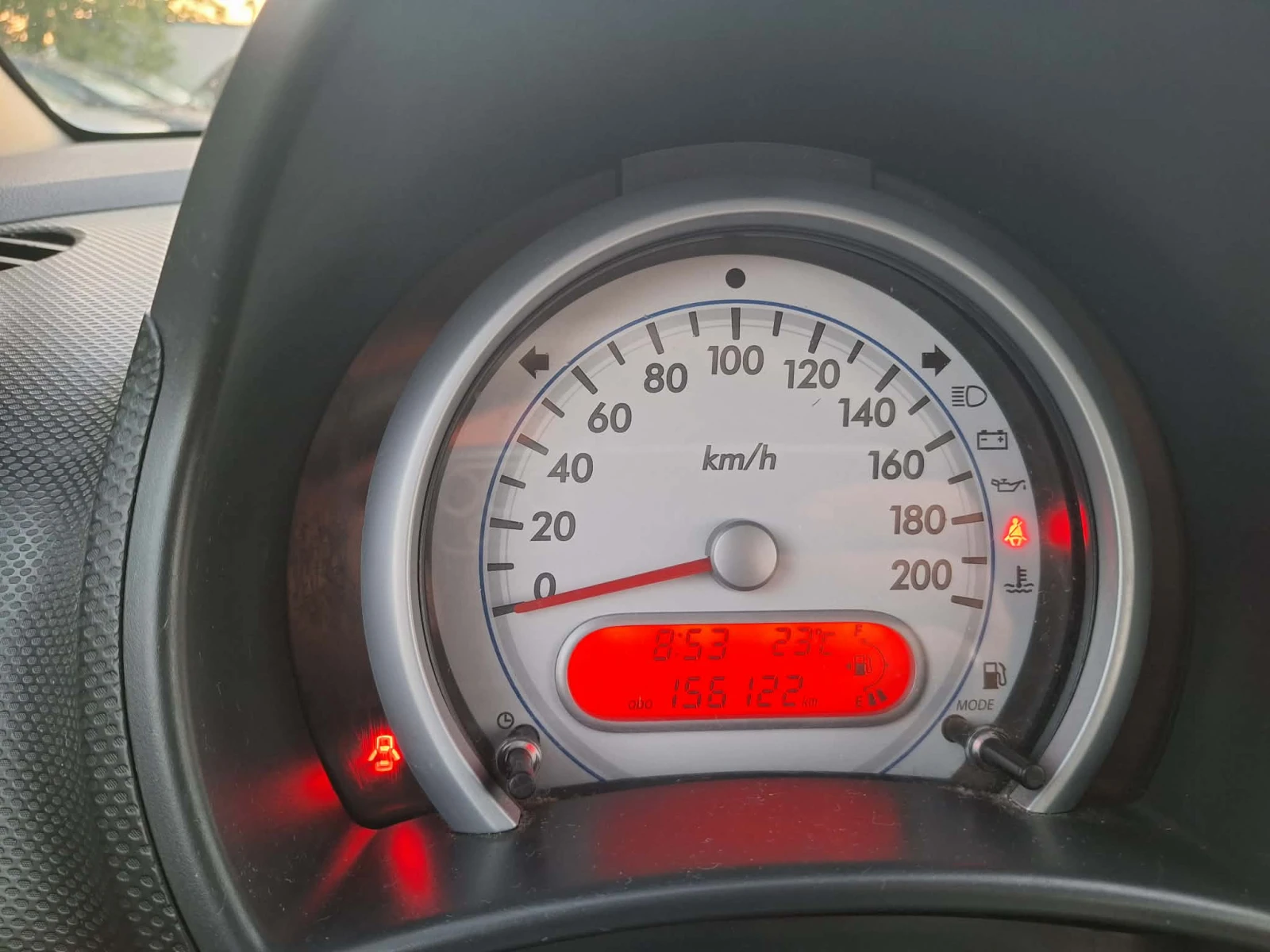 Suzuki Splash 1.2i klima, снимка 12 - Автомобили и джипове - 55473483