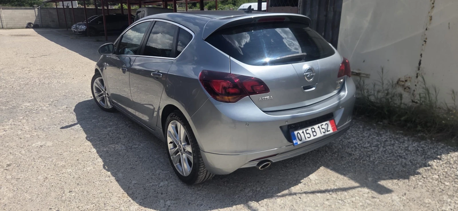 Opel Astra, снимка 6 - Автомобили и джипове - 55780500