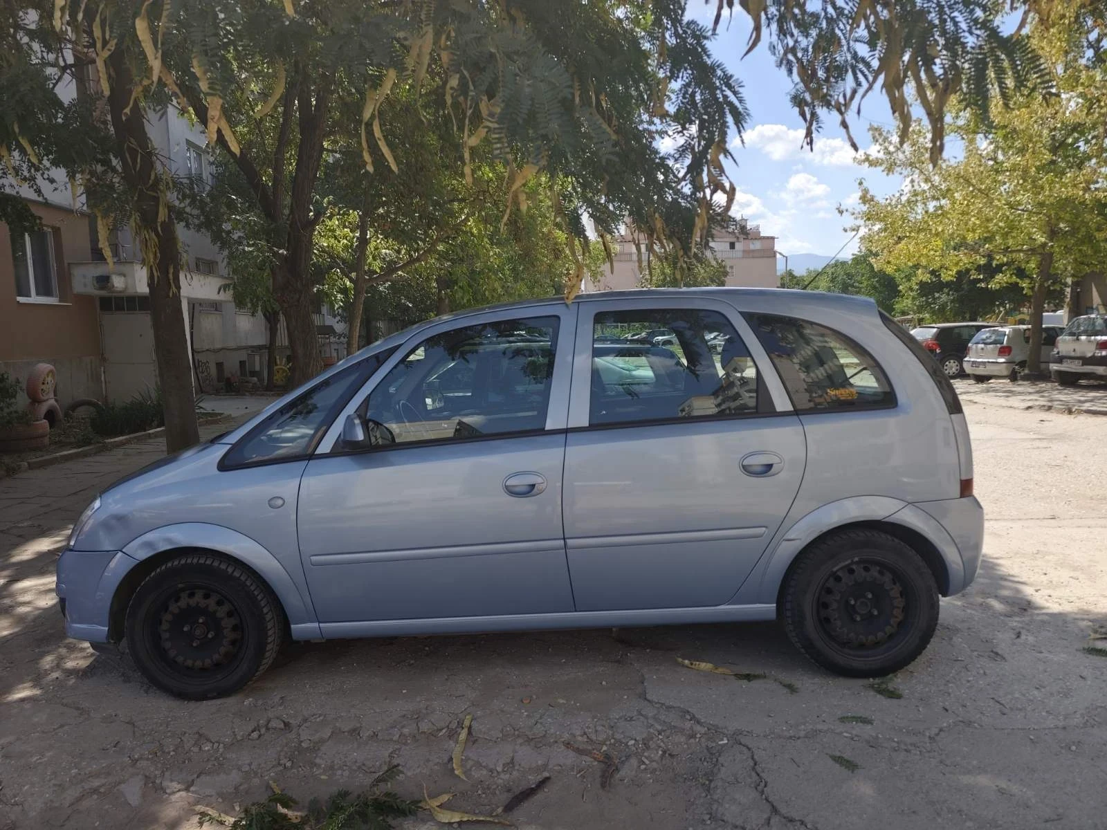 Opel Meriva, снимка 3 - Автомобили и джипове - 55843517
