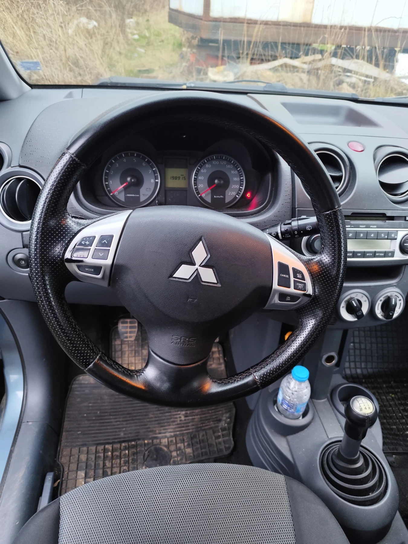 Mitsubishi Colt 1.3, снимка 7 - Автомобили и джипове - 56010616