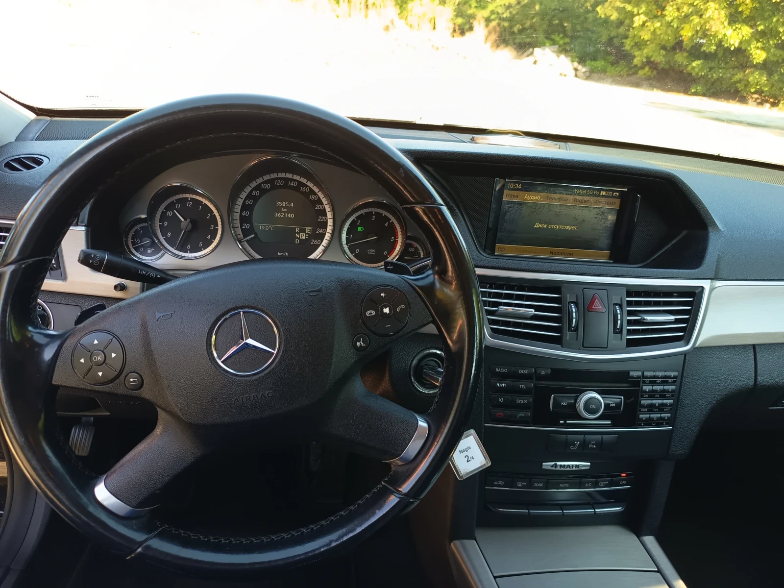 Mercedes-Benz E 350 3.5 cdi, снимка 3 - Автомобили и джипове - 56209032