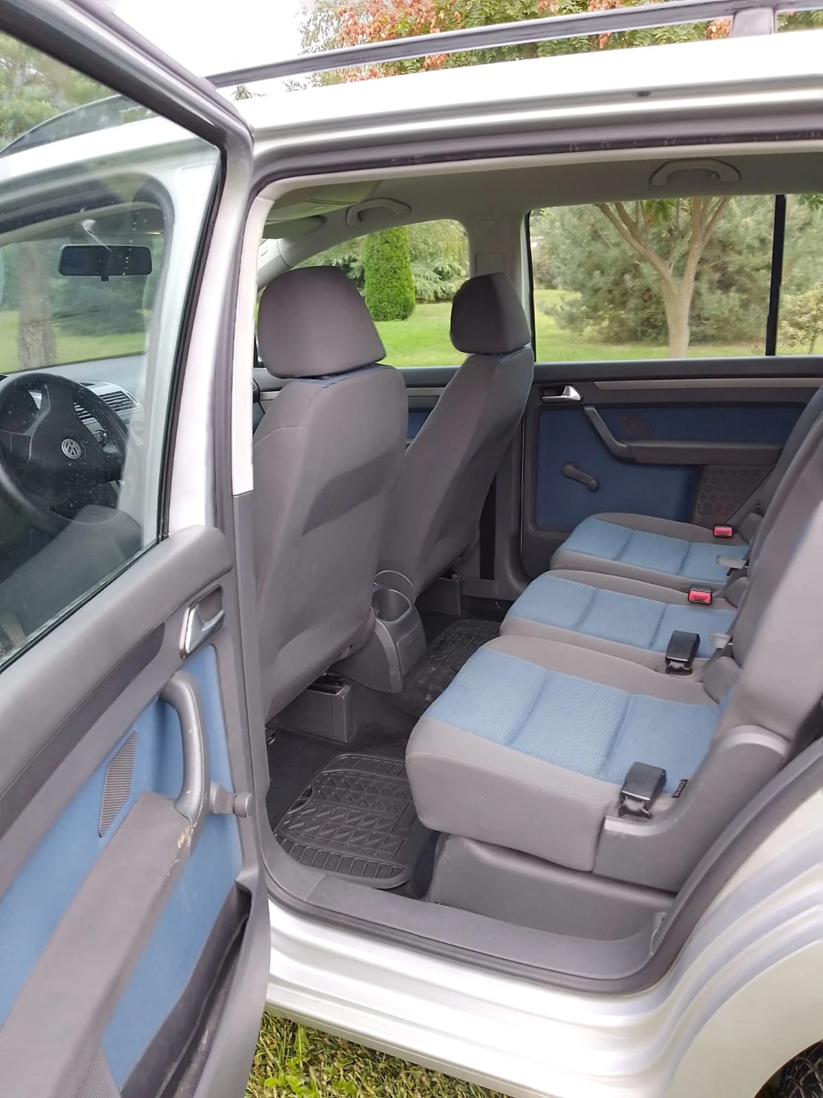 VW Touran EcoFuel, снимка 7 - Автомобили и джипове - 56297251