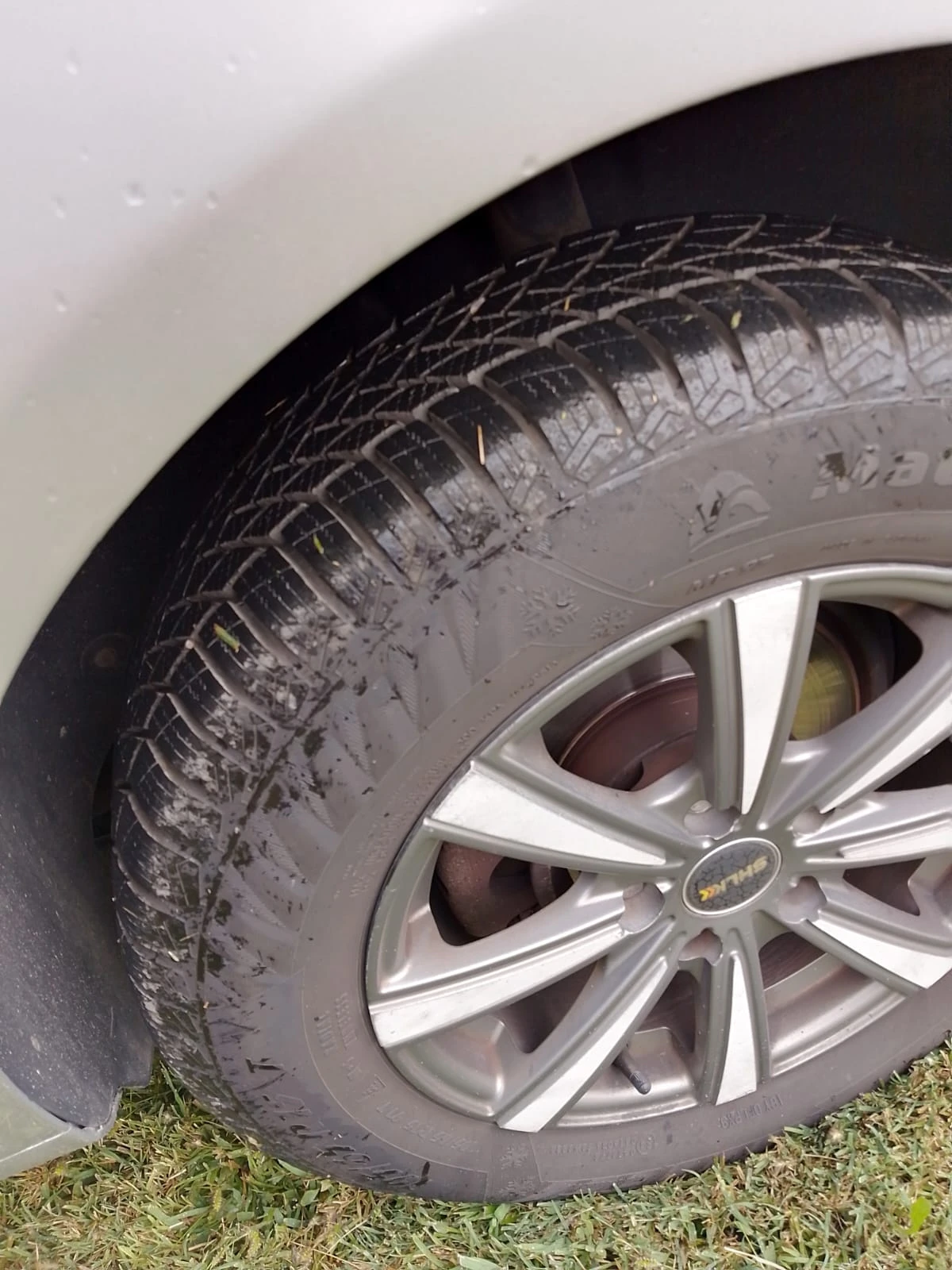 VW Touran EcoFuel, снимка 5 - Автомобили и джипове - 56297251