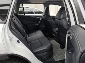 Toyota Rav4 2.5 Limited Hybrid, снимка 12