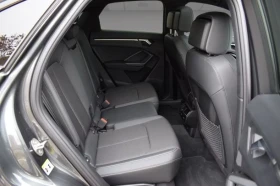 Audi Q3 Sportback 40 TDI Quattro = S-line = Гаранция, снимка 9